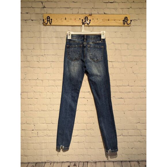 KanCan  distressed skinny jeans size 1/24 * - Picture 3 of 4